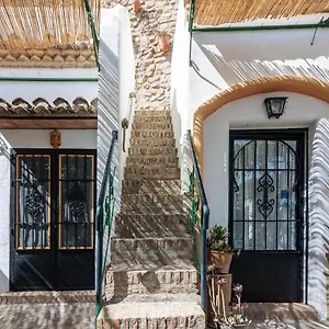 Cuevas El Abanico - Vtar Vivienda Turistica De Alojamiento Rural , Granada Spain